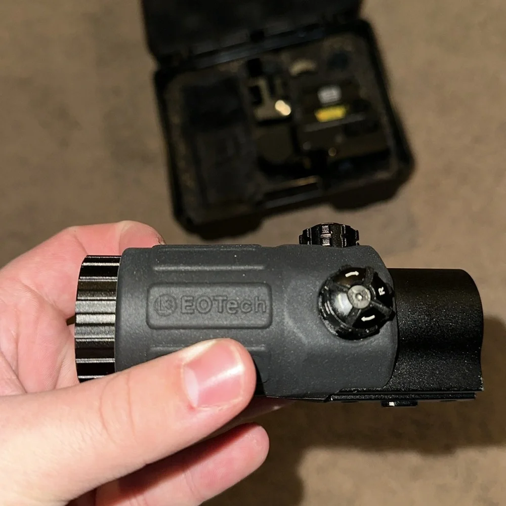 Eotech holographic sight and magnifier for picatinny rail ar15 ar10